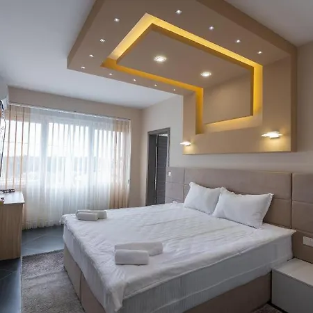 Hotel & Bon Bon